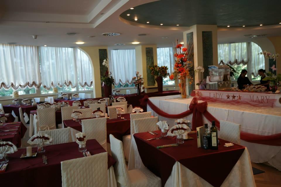 מילאנו מריטימה Hotel Lady Mary מראה חיצוני תמונה